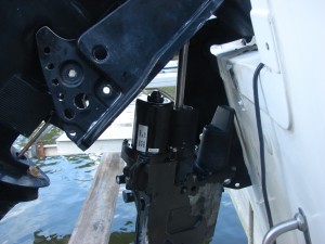 13 Replacing Trim tilt motor 1