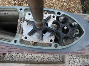 18 Replacing water pump impeller 2